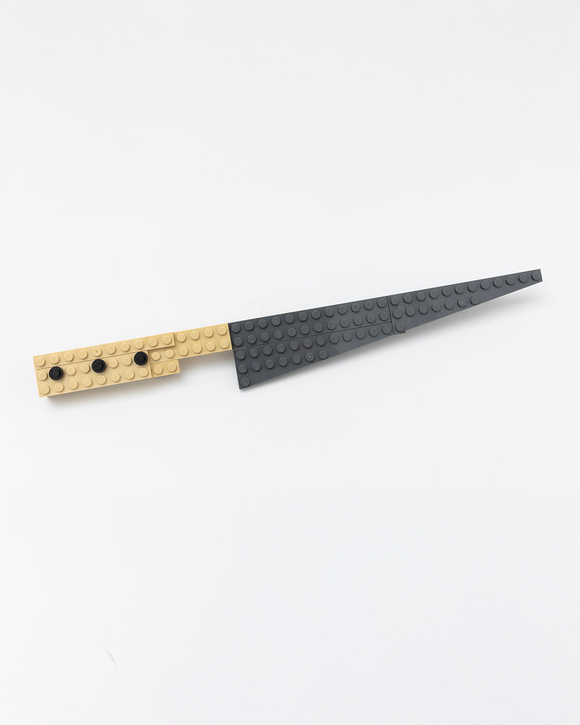 Claire Healy & Sean Cordeiro: Knife (2023)