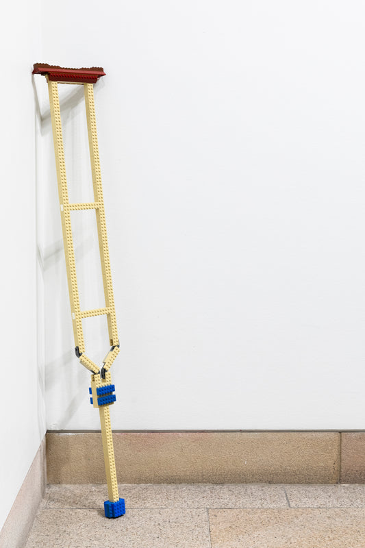 Claire Healy & Sean Cordeiro: Crutch (2023)